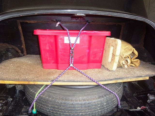 luggage-strap-lugs.jpg